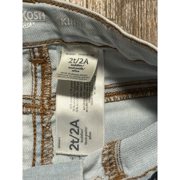 Oshkosh B’Gosh Skinny Jeans Size 2T - Picture 3 of 4